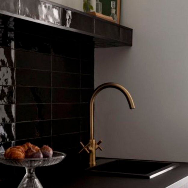 Revestimiento Gabriella Bios Noir 7.5x30.5